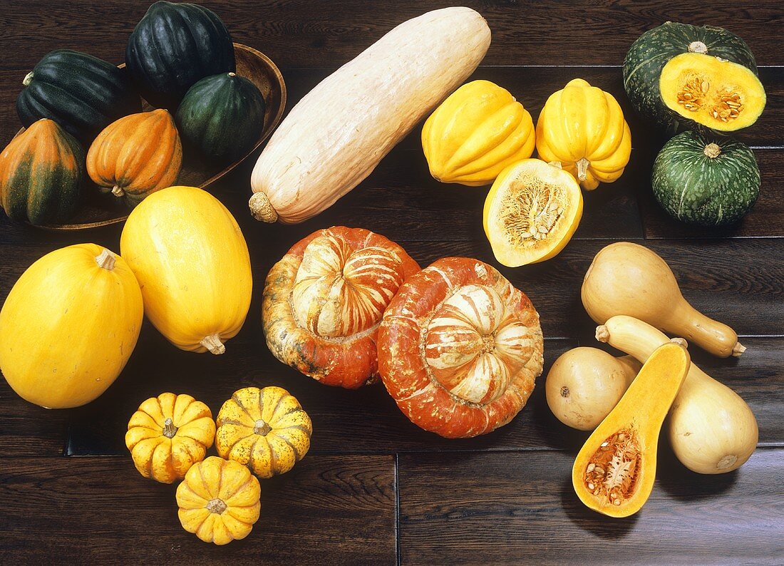 Various types of squashes