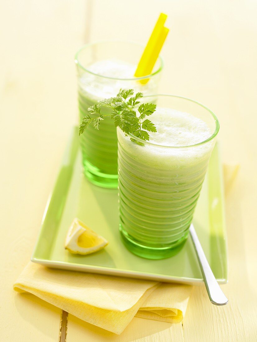 Chervil milk