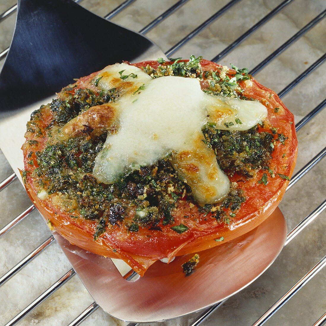 Baked tomato with herbs