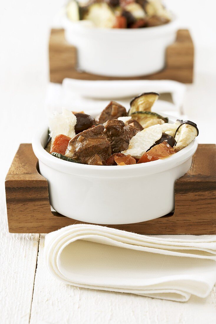 Beef with ratatouille in small bowls