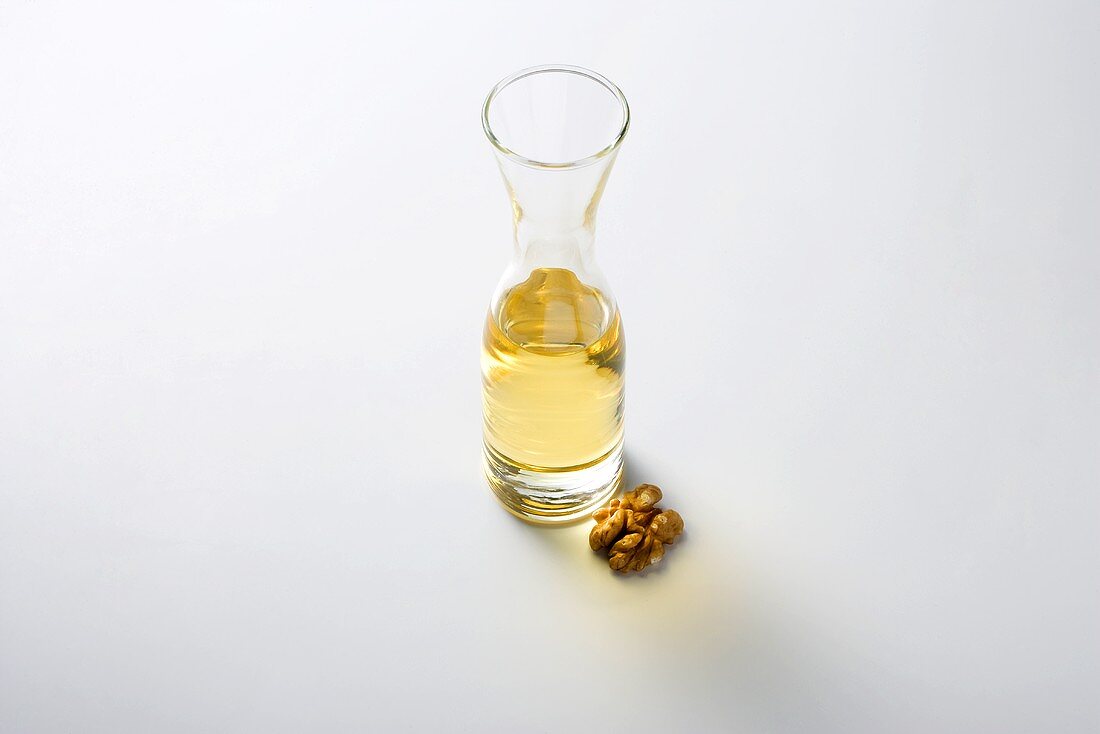 Walnut oil