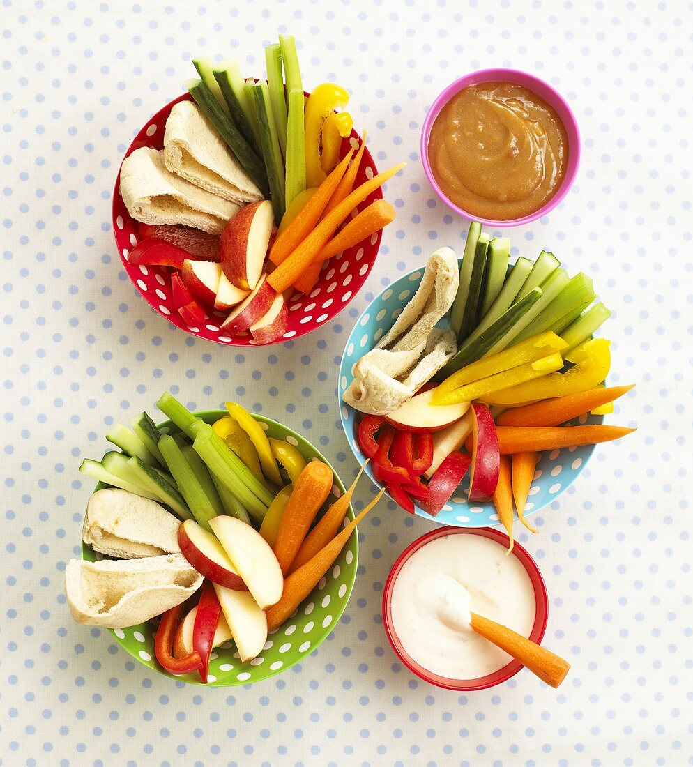 Crudités with dips (overhead view)