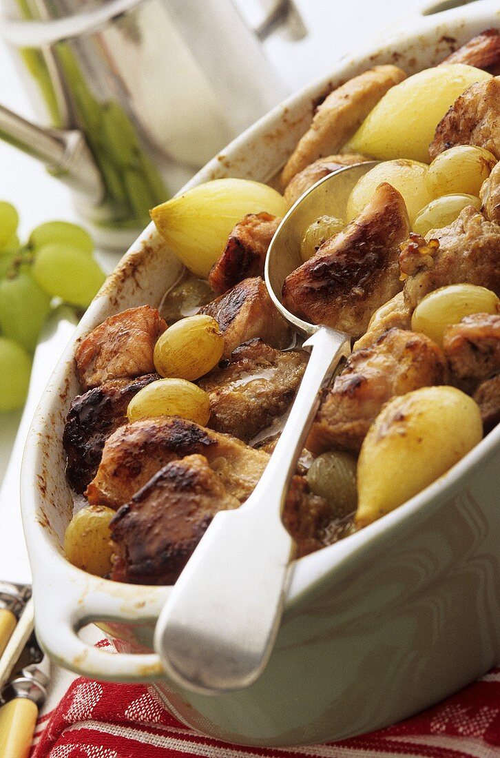 Pork stew with grapes
