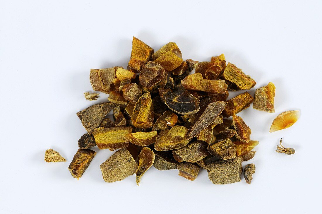 Dried turmeric root