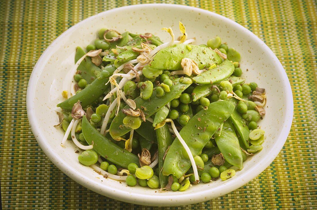 Peas, mangetout and sugarsnap peas with beans and sprouts