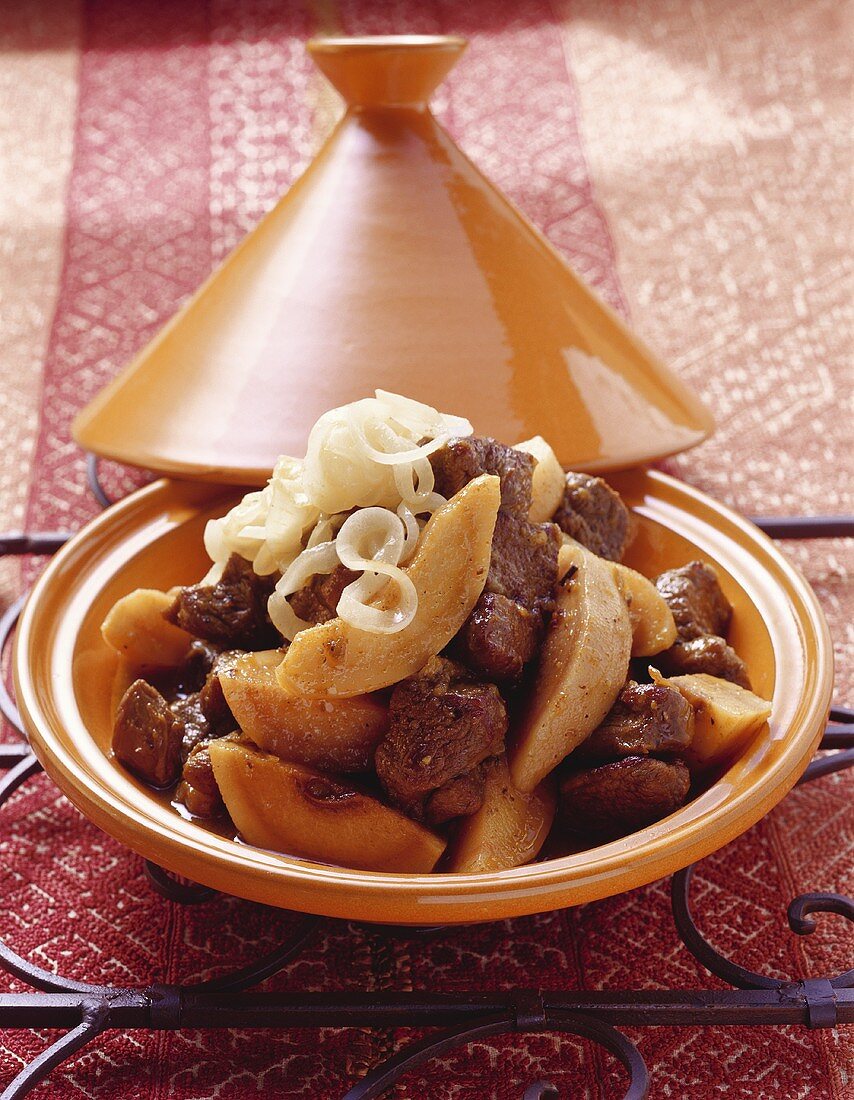 Lamb tajine with quinces