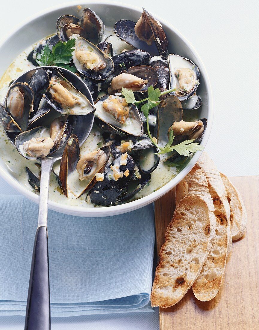 Mussels with Riesling and parsley