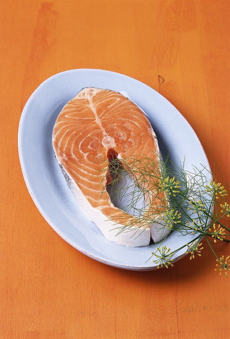 Salmon steak with dill