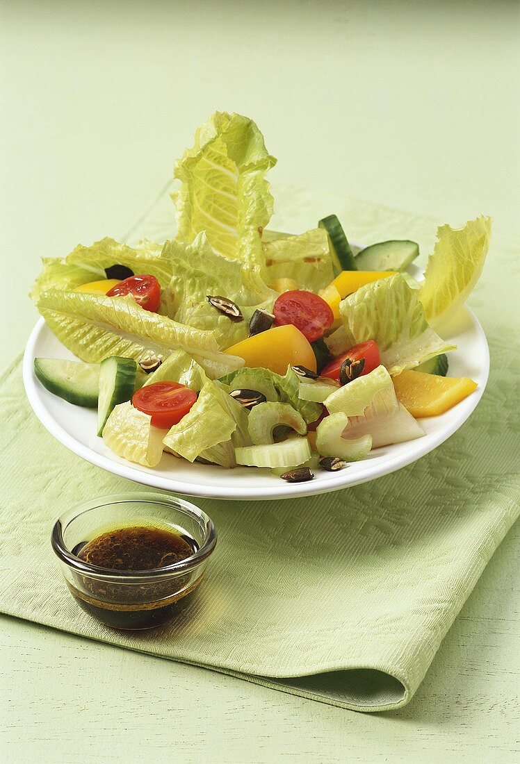 Summery vegetable salad
