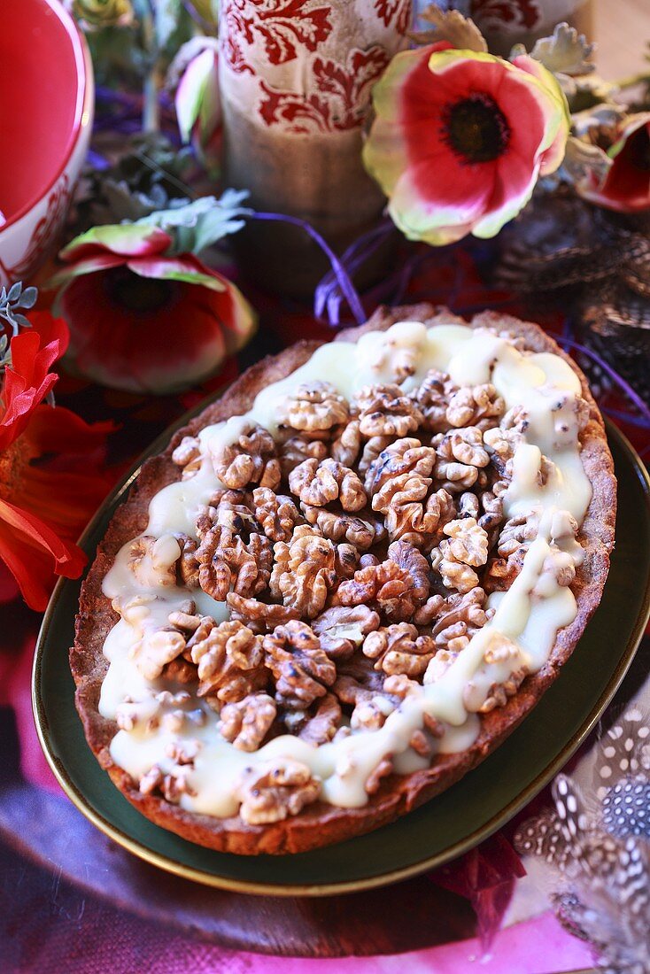 Mazurek with walnuts