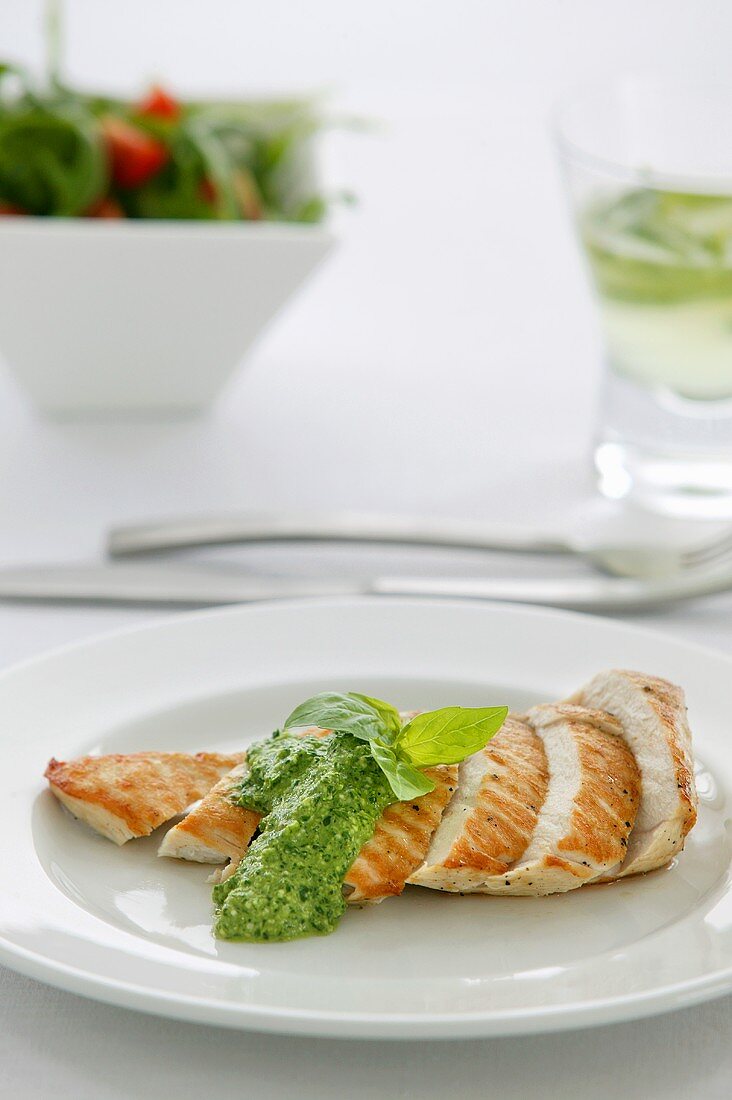 Grilled chicken breast with pesto
