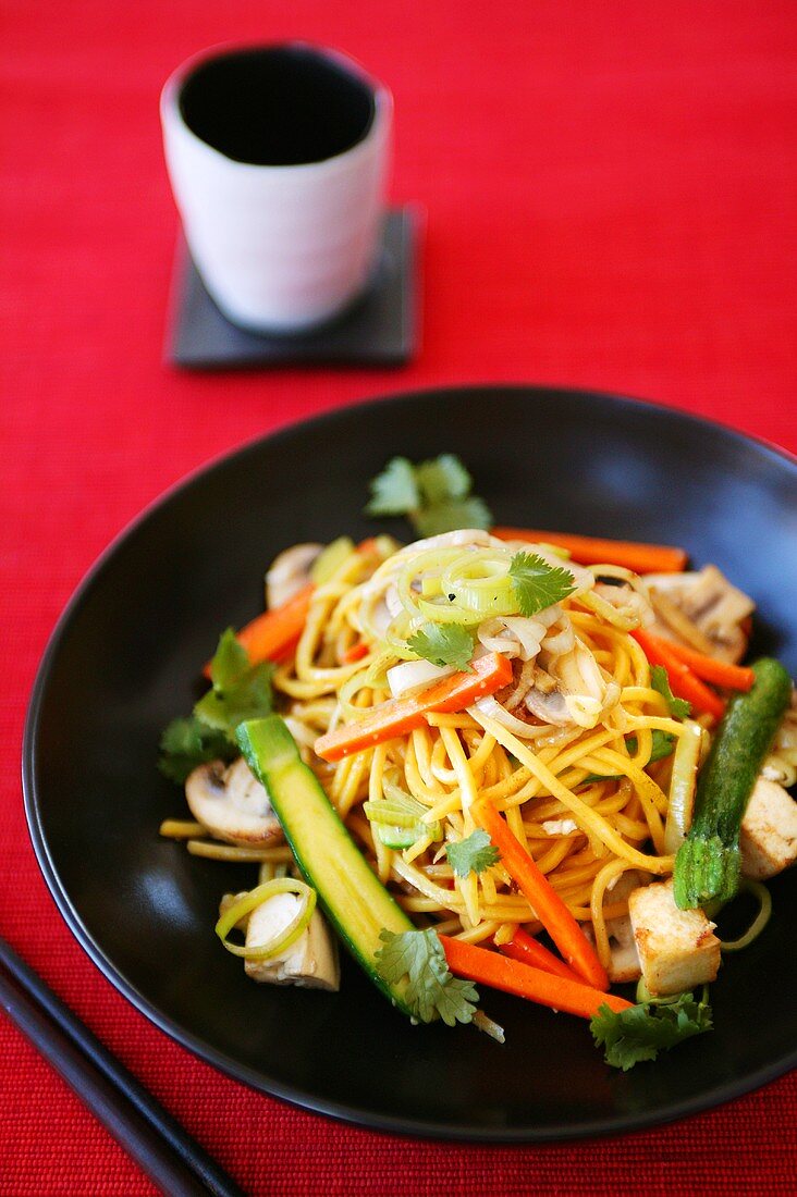 Hokkien noodles with vegetables (China)