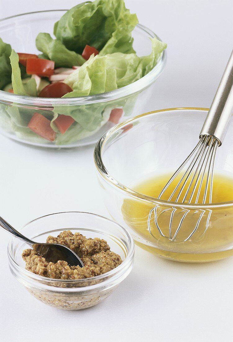 Vinaigrette, mustard and salad