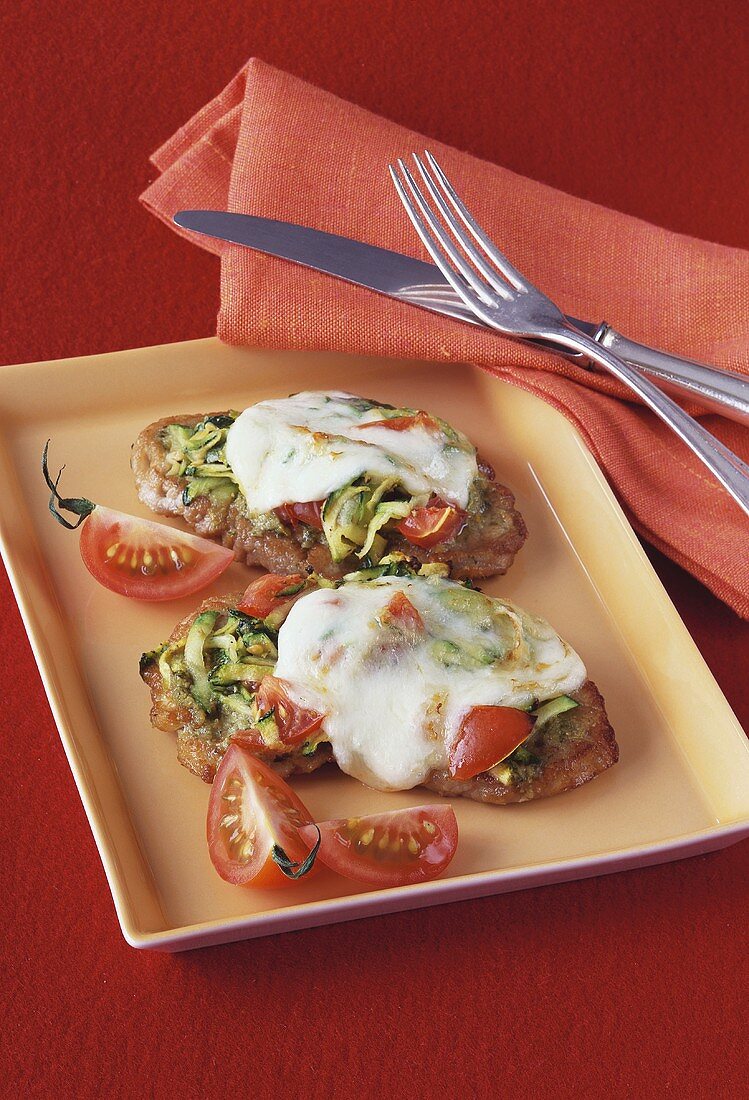 Scaloppine alla pizzaiola (Überbackene Schweineschnitzel)