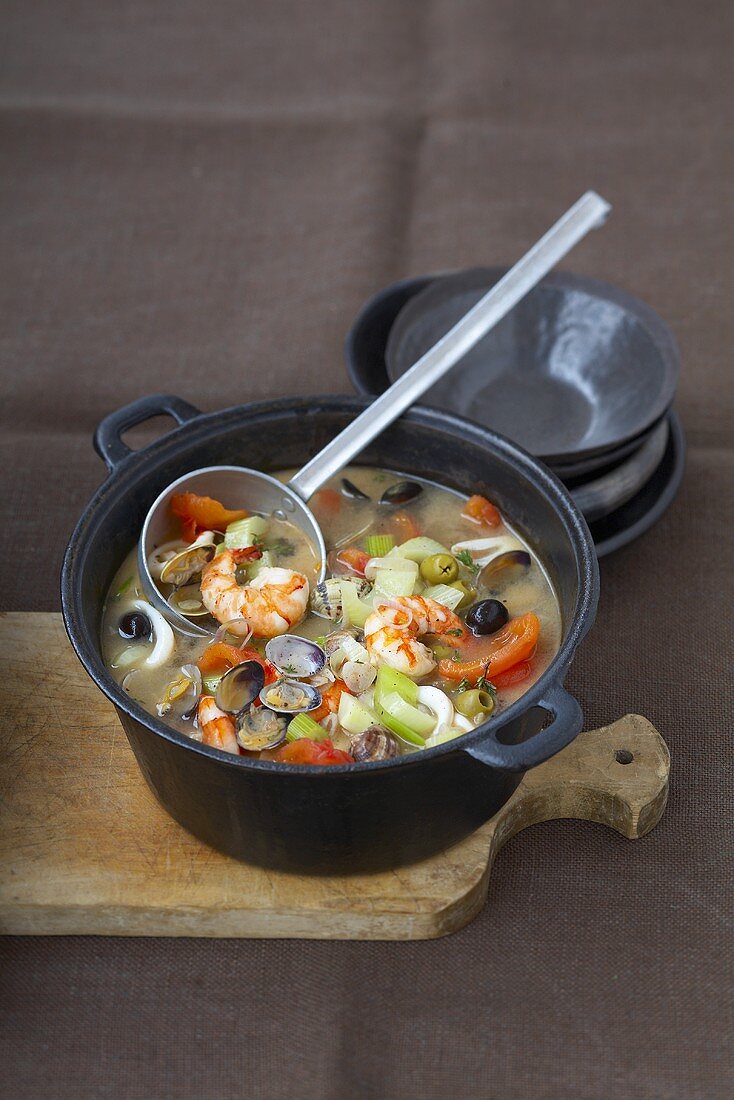 Seafood and vegetable stew
