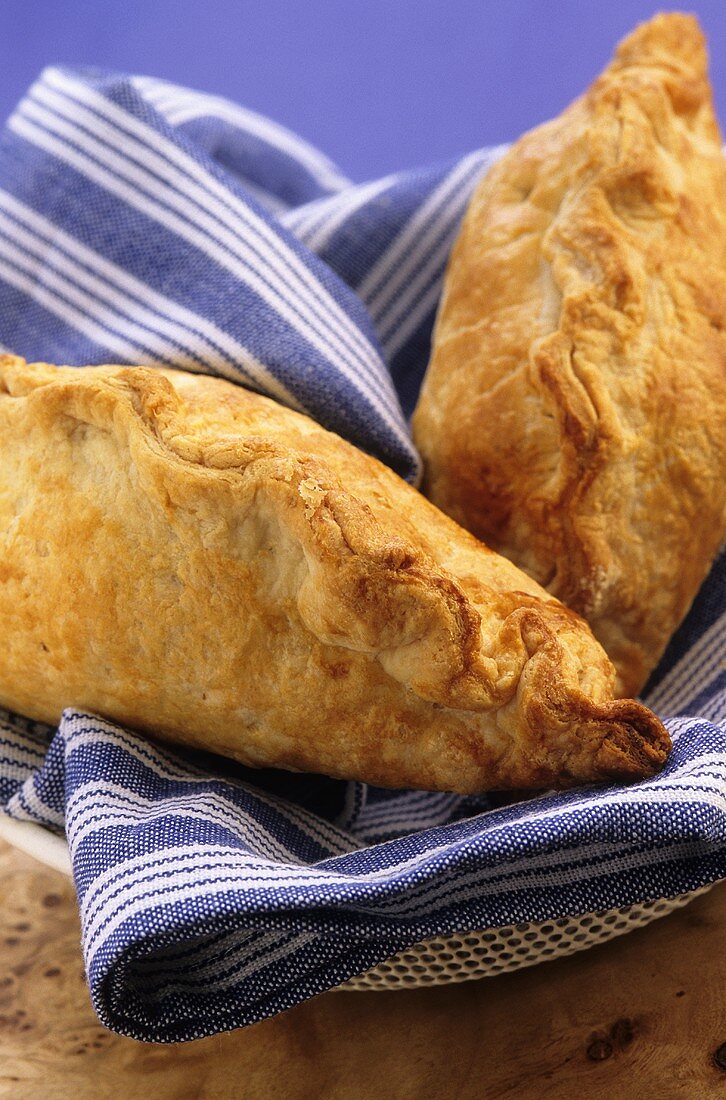 Cornish pasties (Meat and vegetable pasties, England)