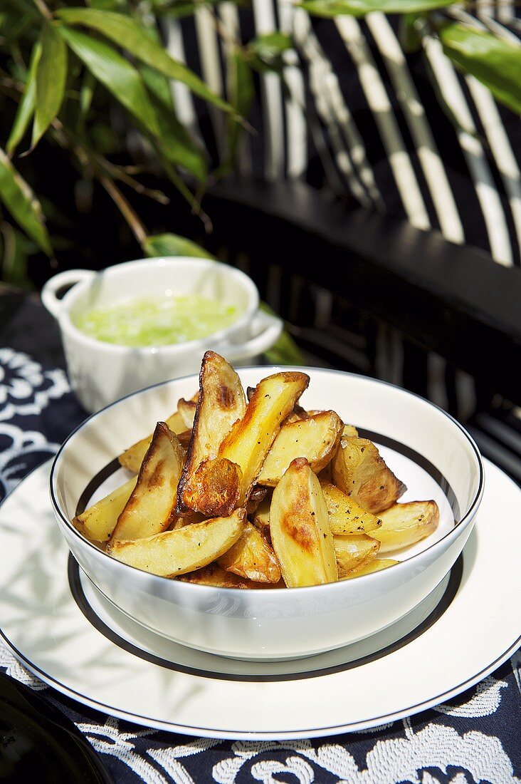 Potato wedges in bowl