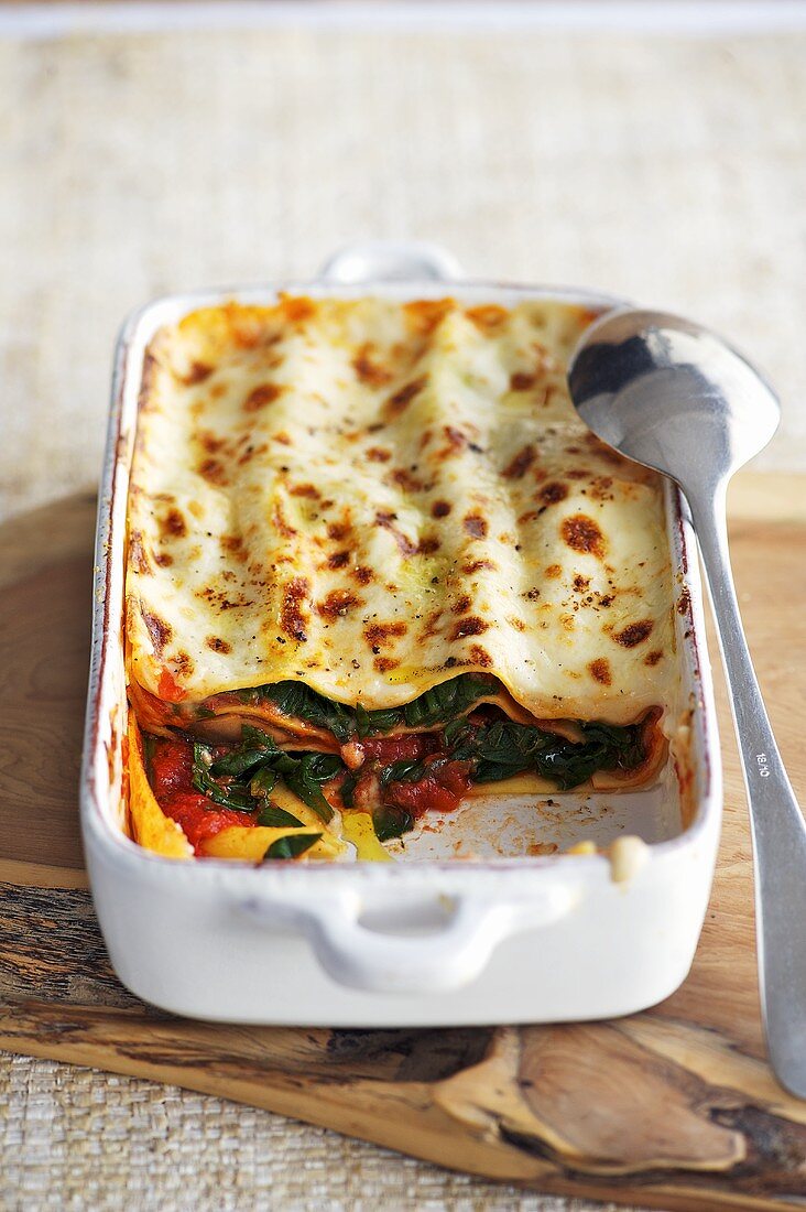 Lasagne mit Spinat und Tomaten