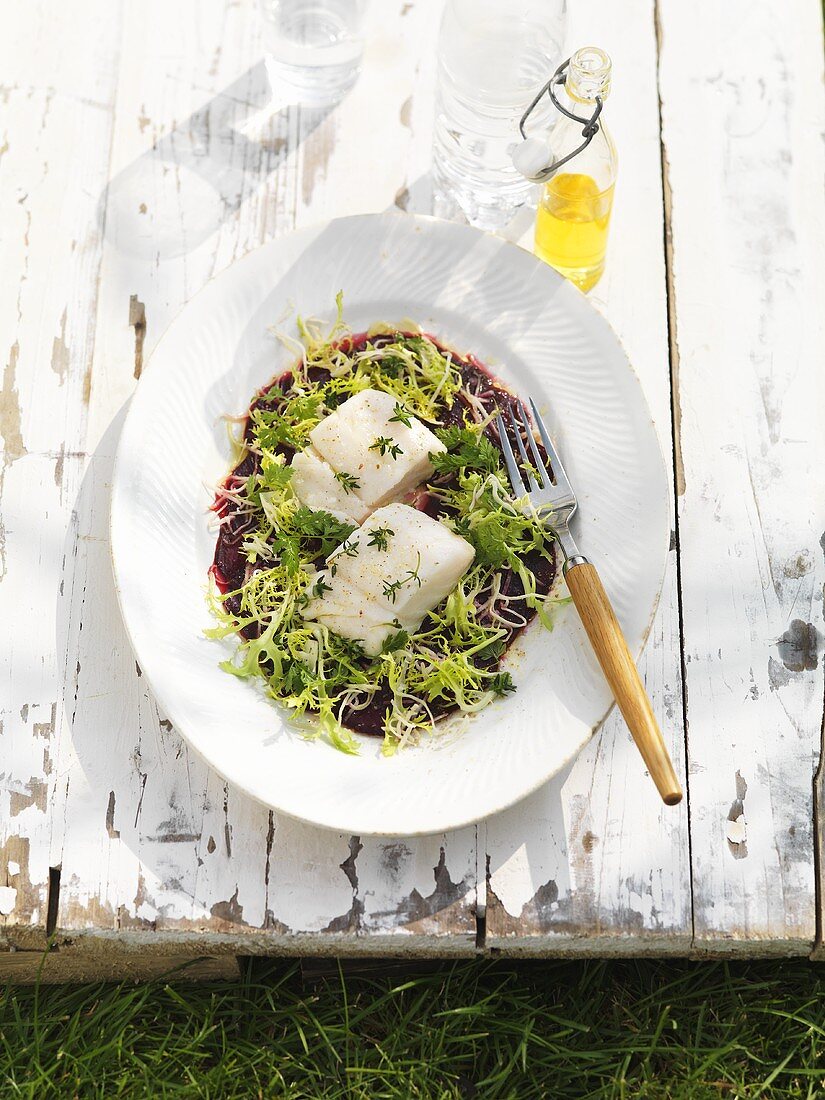 Beetroot salad with barbecued cod