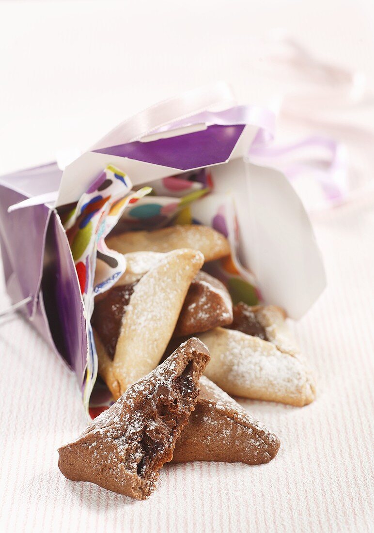 Chocolate and vanilla biscuits for Purim celebration