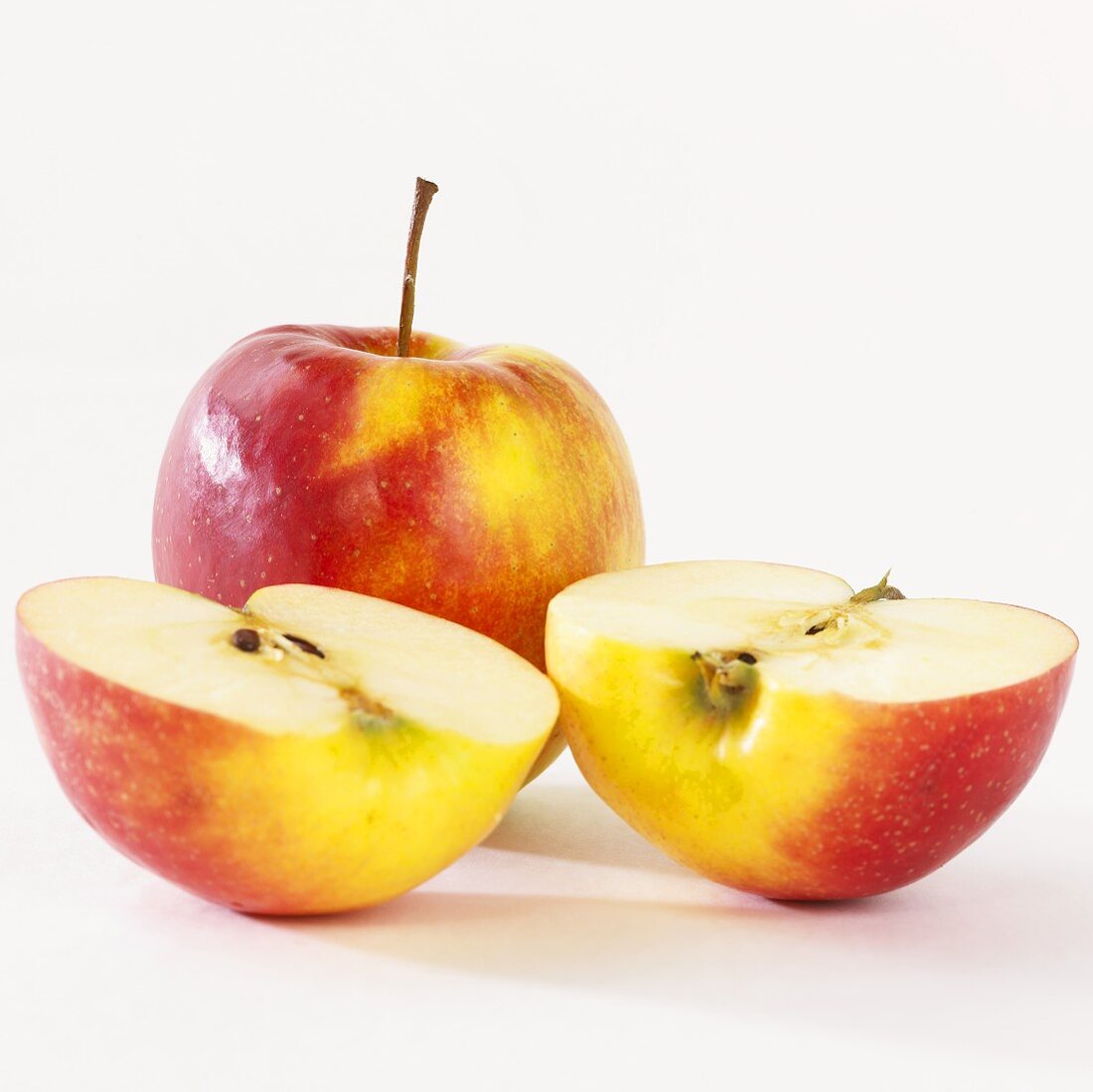 Apples, variety: Golden Delicious