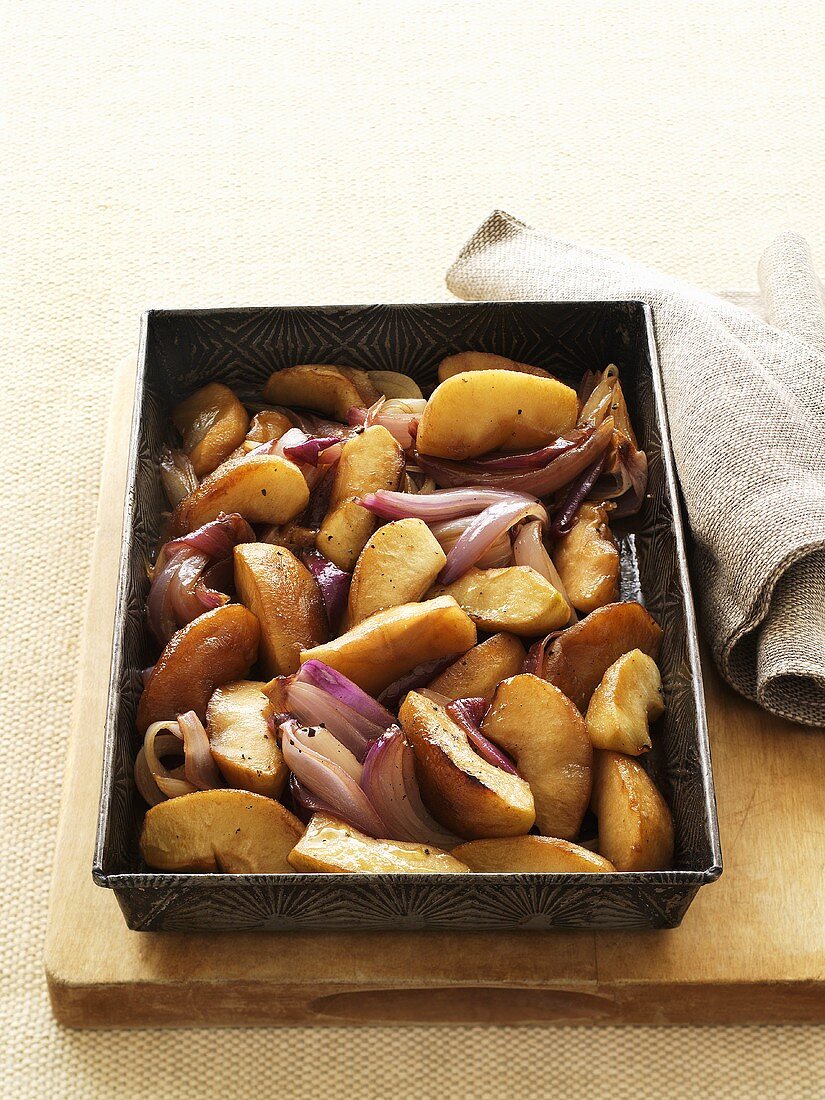 Roasted balsamic apples and red onions