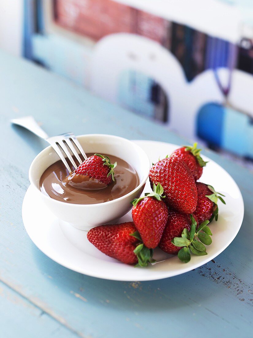 Strawberries with chocolate dip