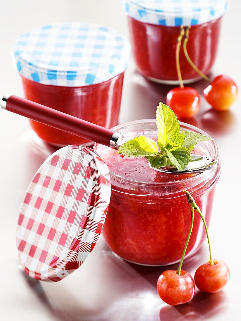 Sweet cherry jam