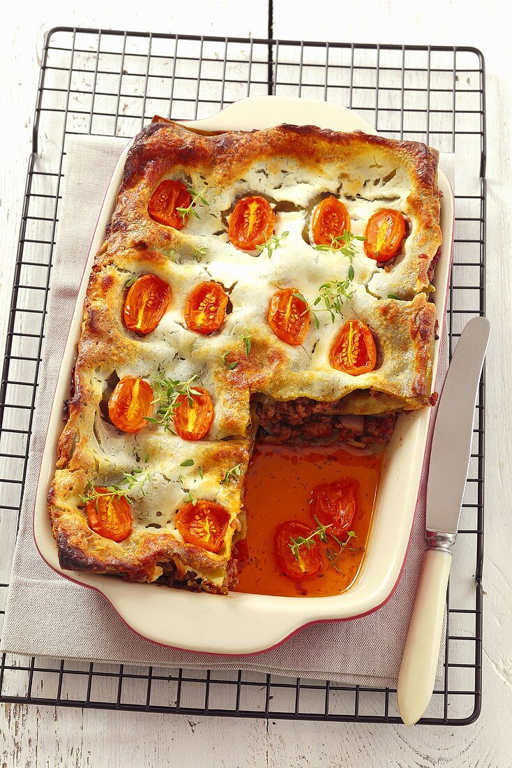 Lasagne with mince and cherry tomatoes