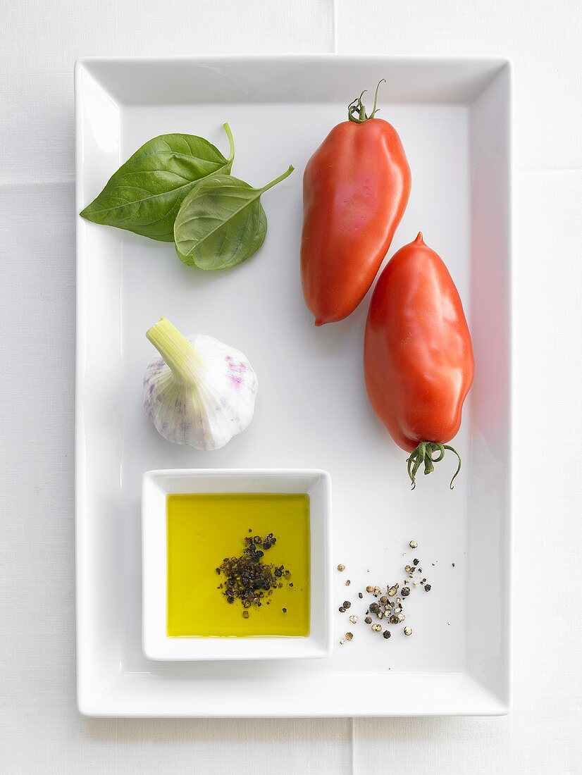 Ingredients for tomato sugo