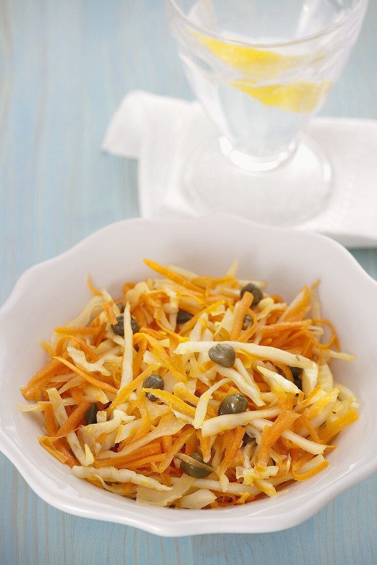Cabbage and carrot salad with capers
