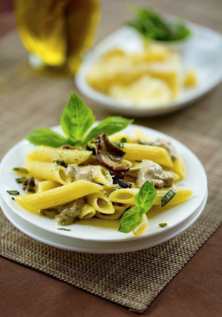 Penne with porcini mushrooms