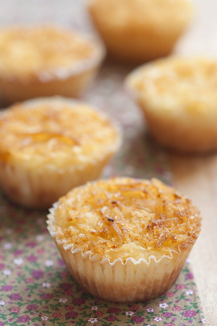 Bombocado (Käse-Kokos-Muffins, Brasilien)