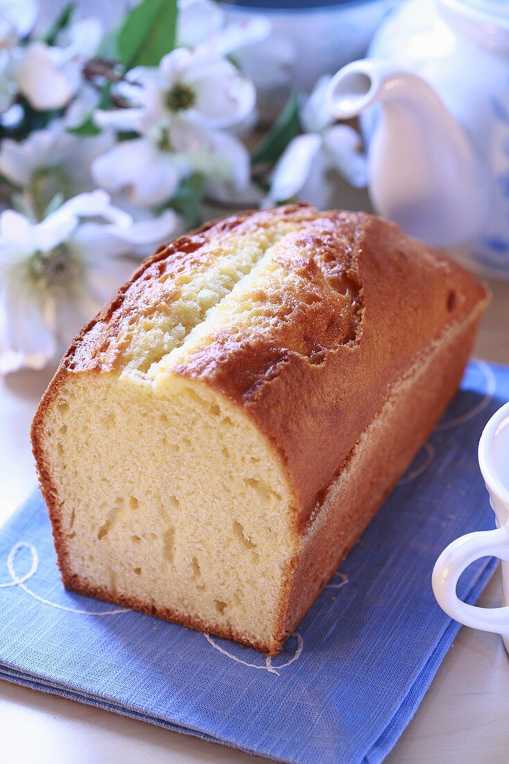 Yoghurt loaf cake, slices removed