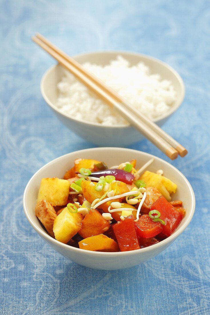 Sweet and sour chicken with pineapple and pepper
