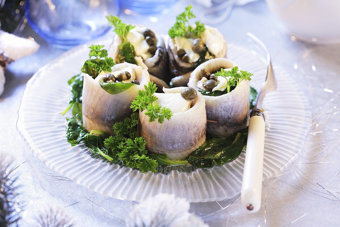 Herring rolls with capers (Christmas)