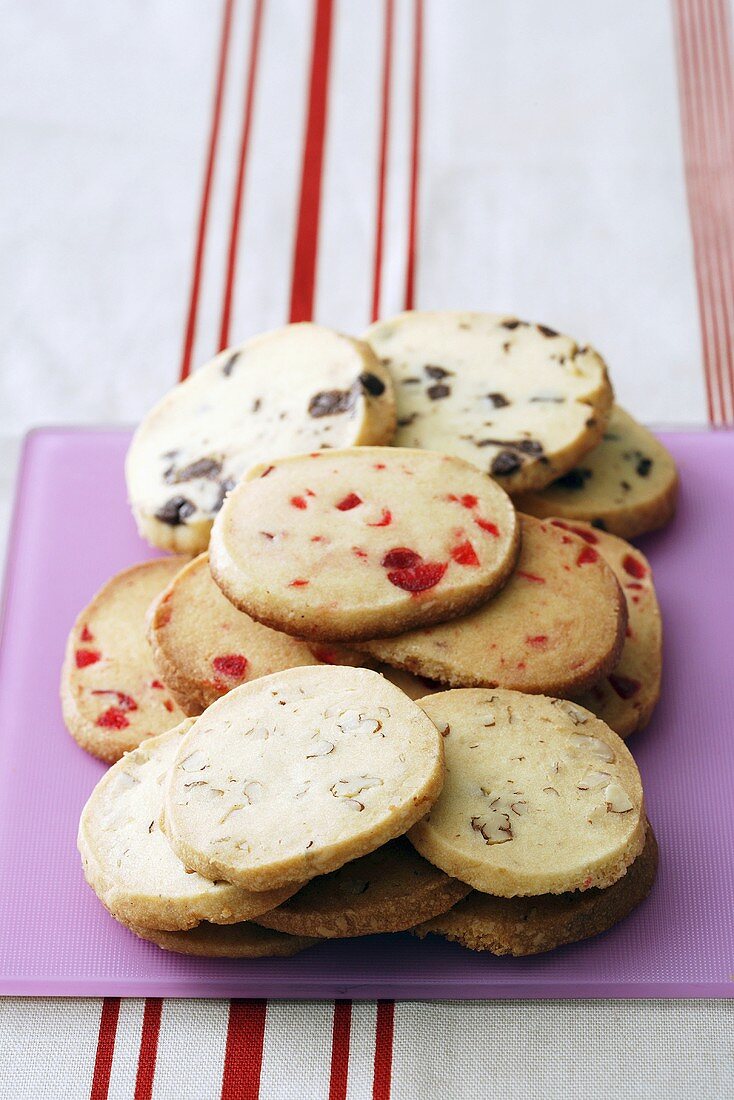 Nut-, cherry- and chocolate biscuits