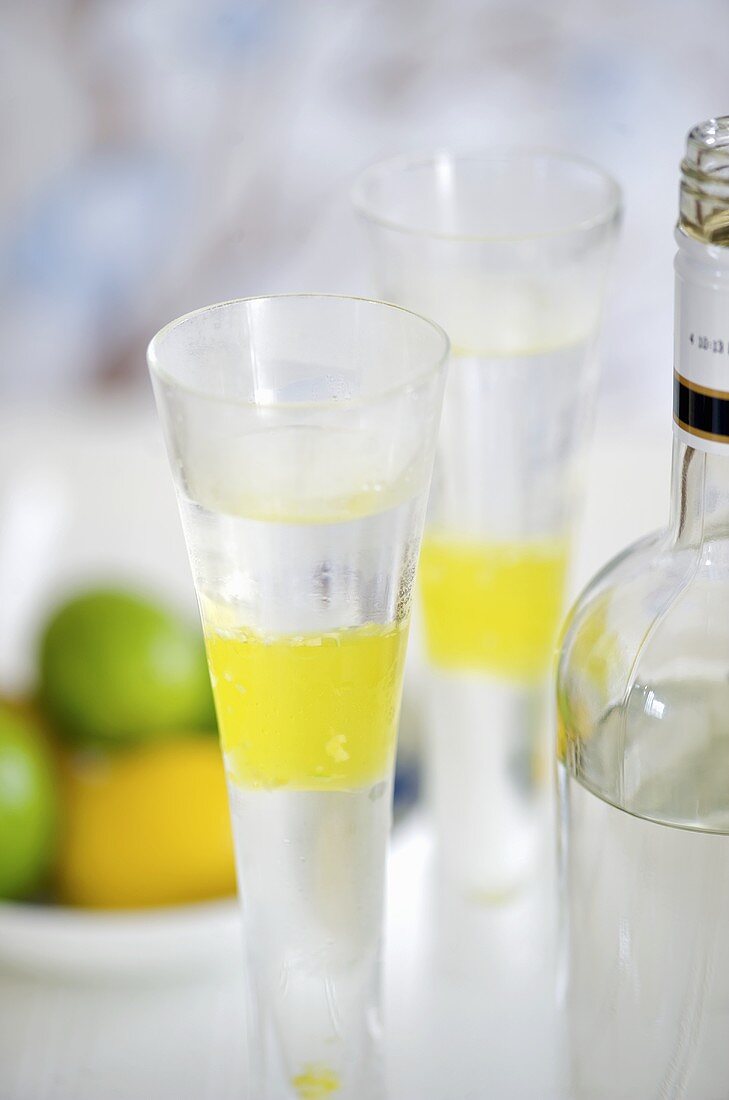 Vodka Lemon Burst (Vodka mit Zitronengelee)