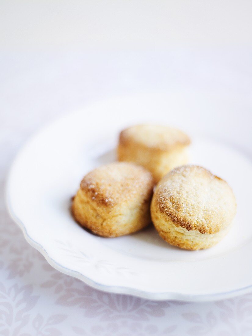 Amaretti on plate