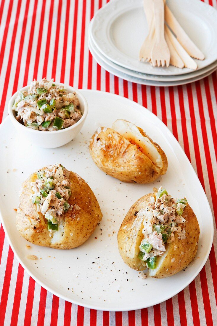 Baked potato with tuna filling