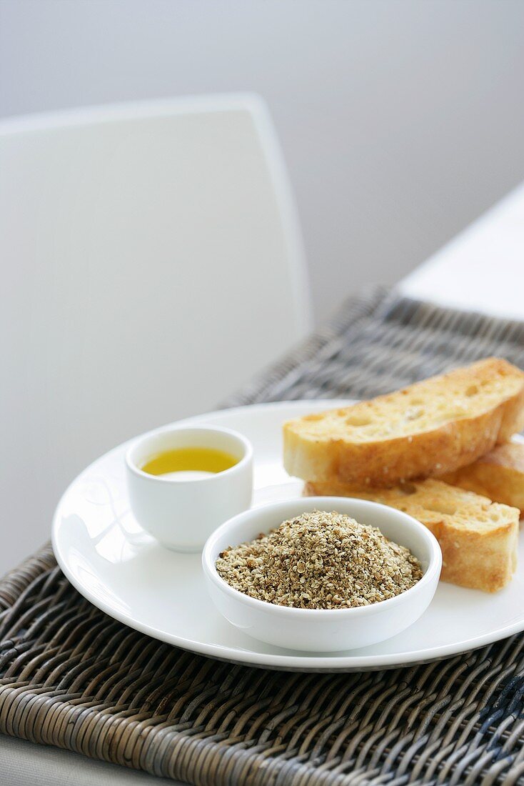 Dukkah (spice mixture), olive oil and flatbread