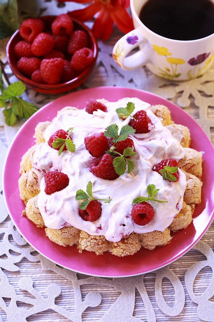 Raspberry pie with cream