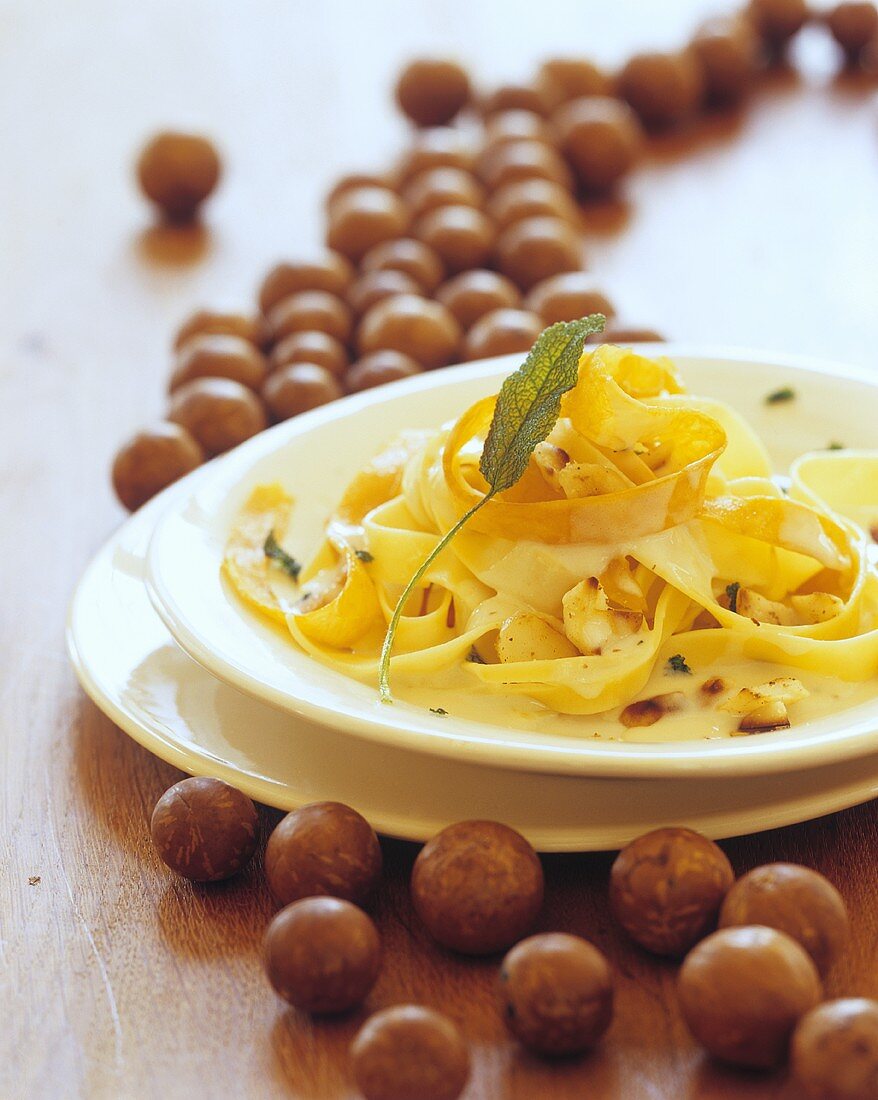 Ribbon pasta with macadamia cream sauce