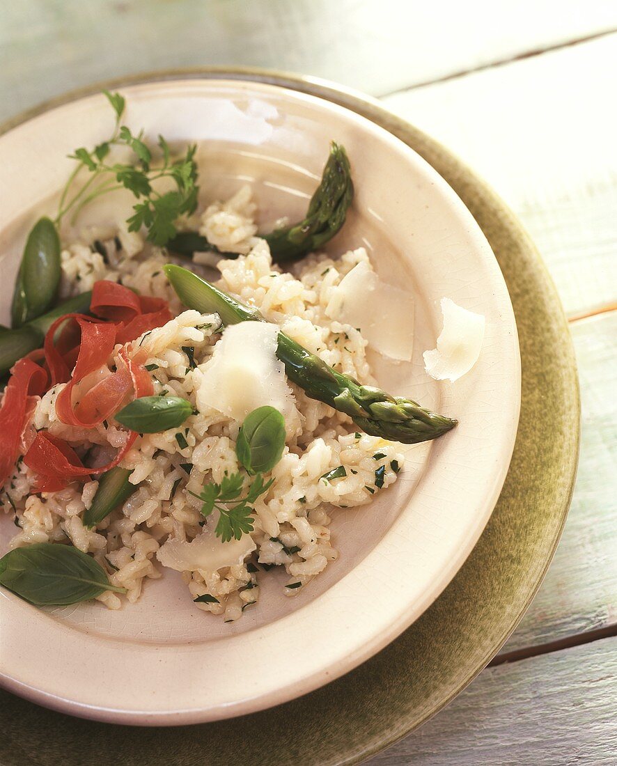 Risotto with green asparagus and Parmesan shavings