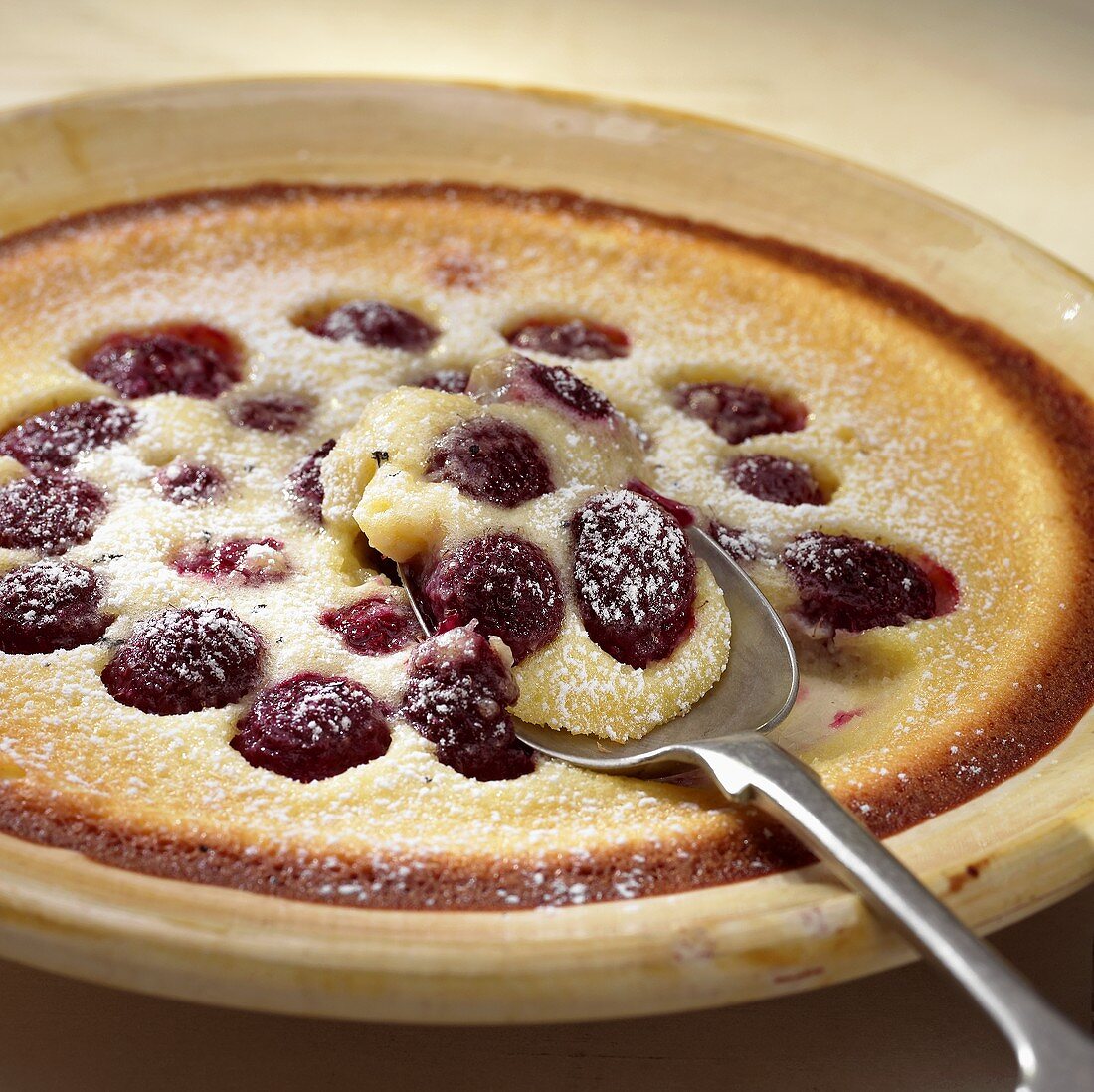 Kirsch-Clafouti (süsser Quarkauflauf mit Kirschen)