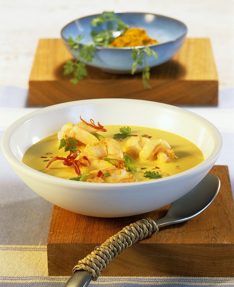 Garnelen-Curry-Suppe aus der Mikrowelle