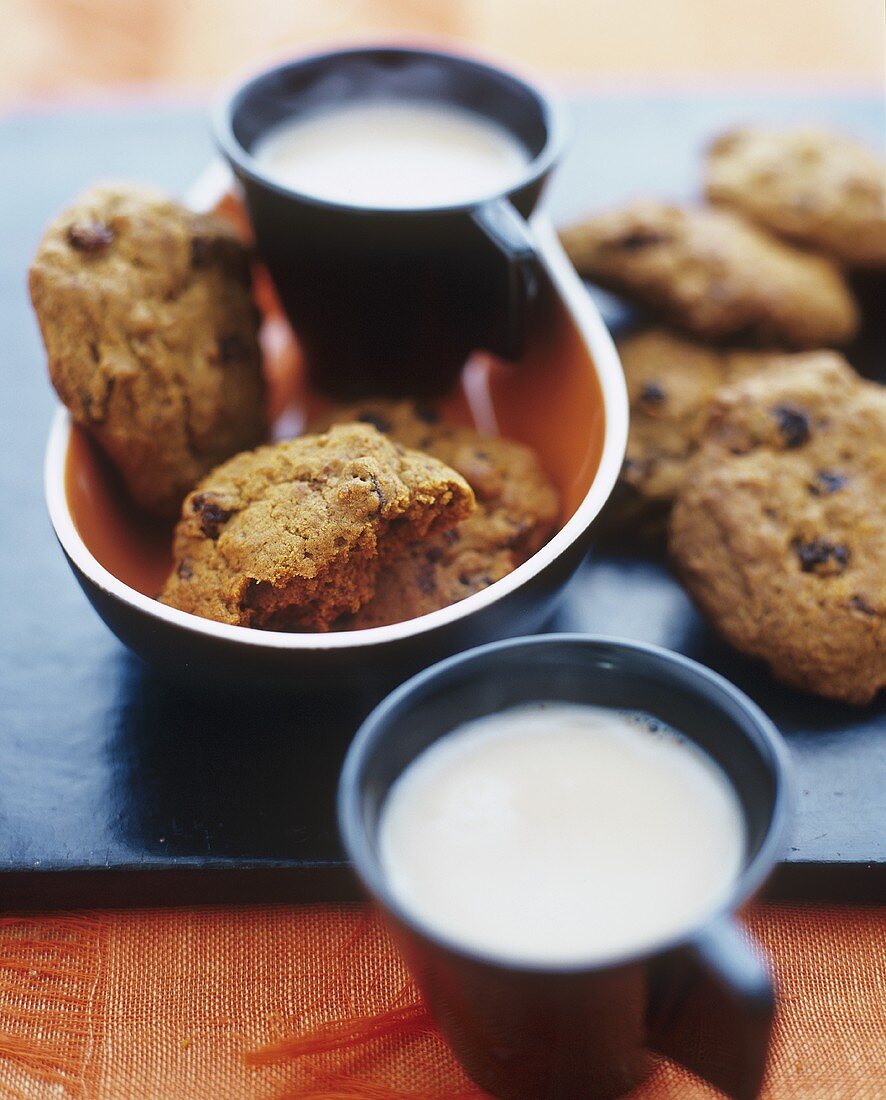 Chocolate biscuits with milky tea