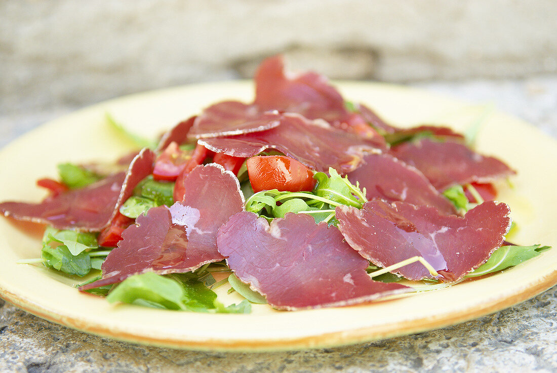 Insalata con la bresaola (Rocket salad with bresaola, Italy)