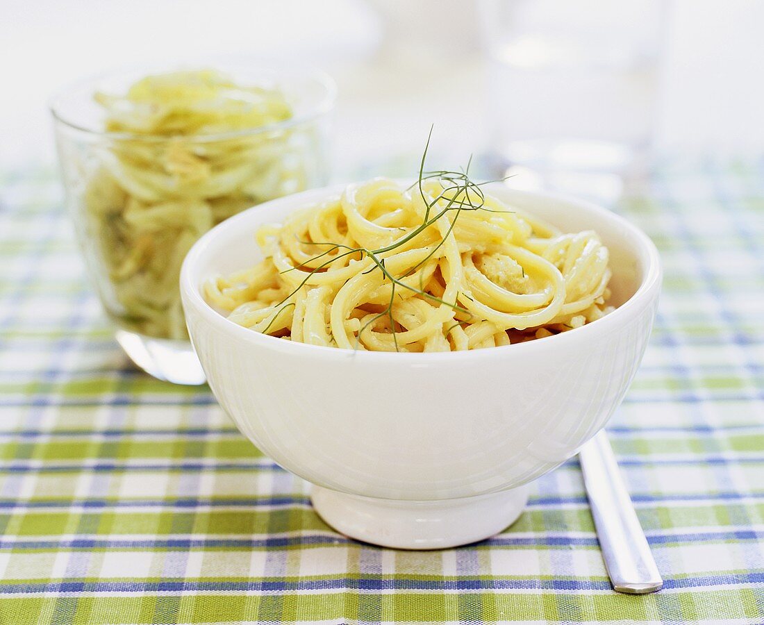 Spaghetti mit Fenchelsahne