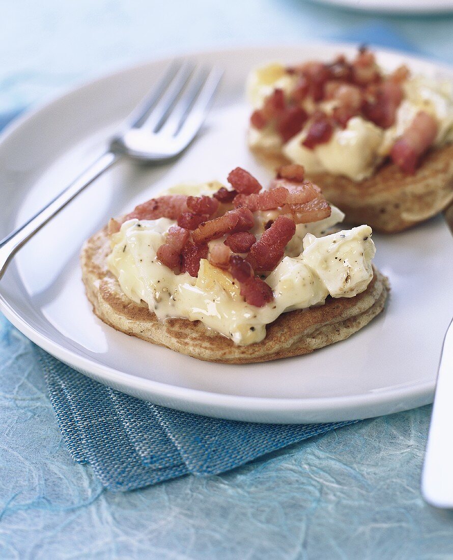 Breakfast blinis